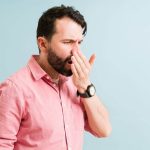چگونه بوی بد دهان را از بین ببریم ؟ ؛ علل شایع بوی بد دهان